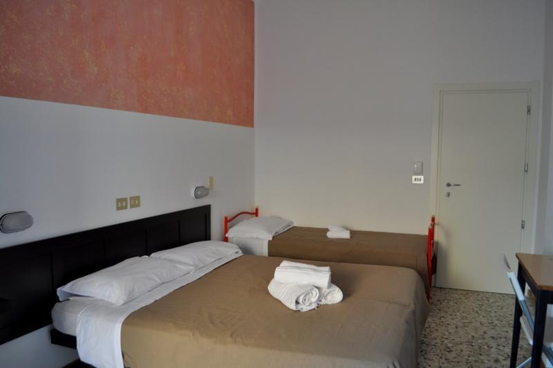 Hotel Urano 卡托利卡 外观 照片