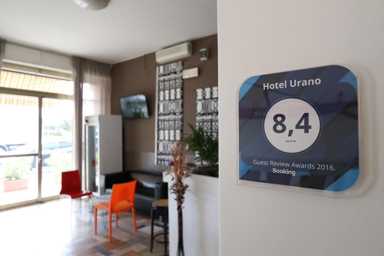 Hotel Urano 卡托利卡 外观 照片