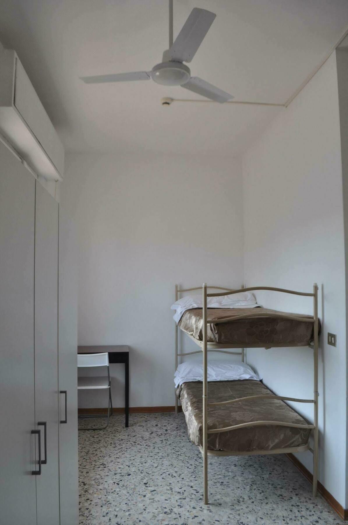 Hotel Urano 卡托利卡 外观 照片